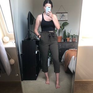 Cropped paper bag pants